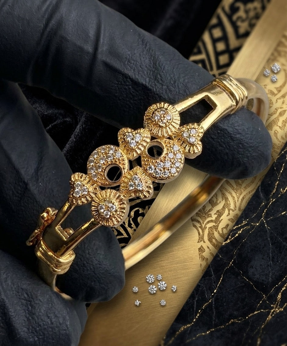 Luxury Crystal Floral Bracelet