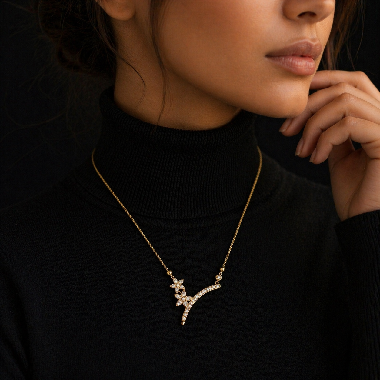 Luxury Butterfly Curve Pendant Necklace