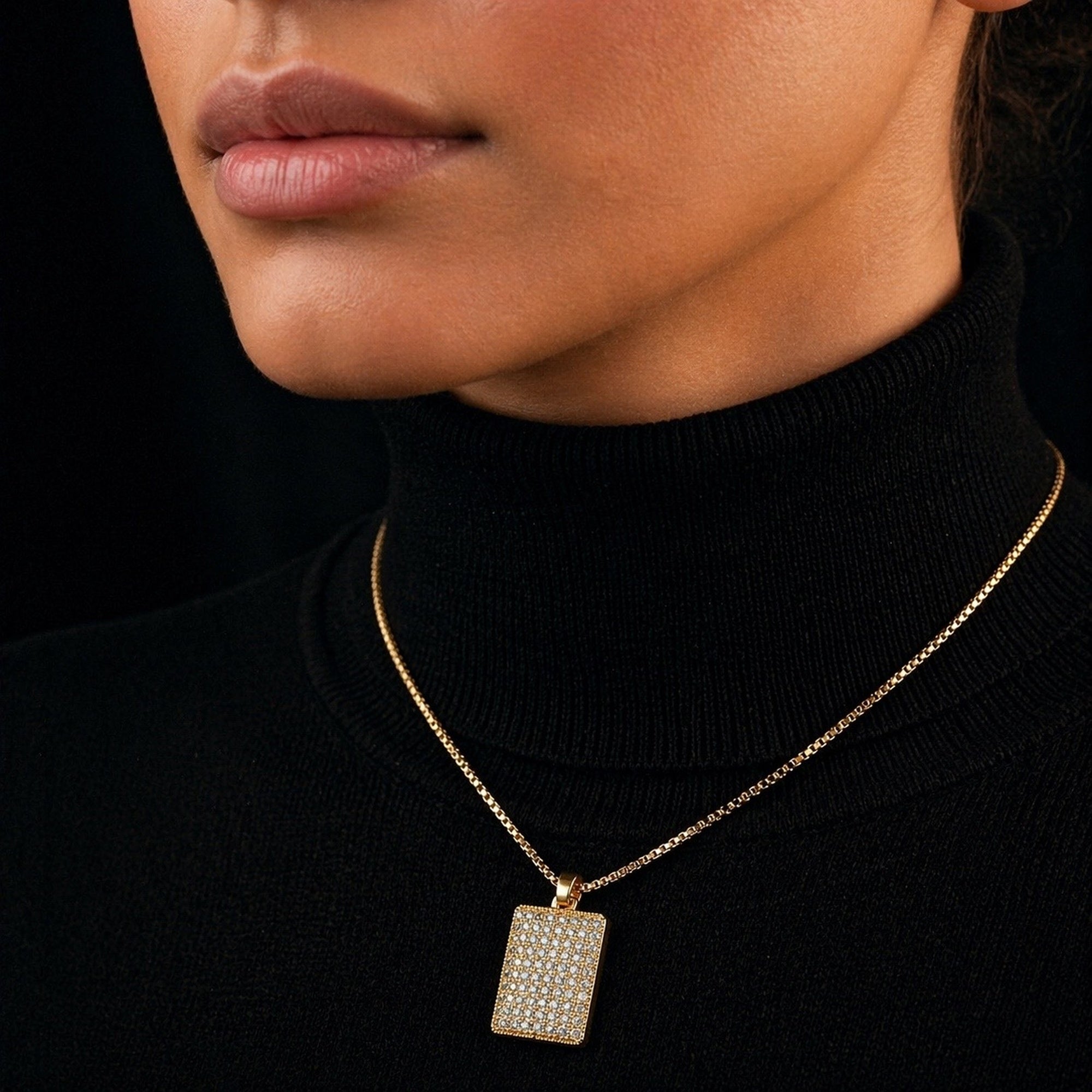 Luxury Crystal Pendant Necklace