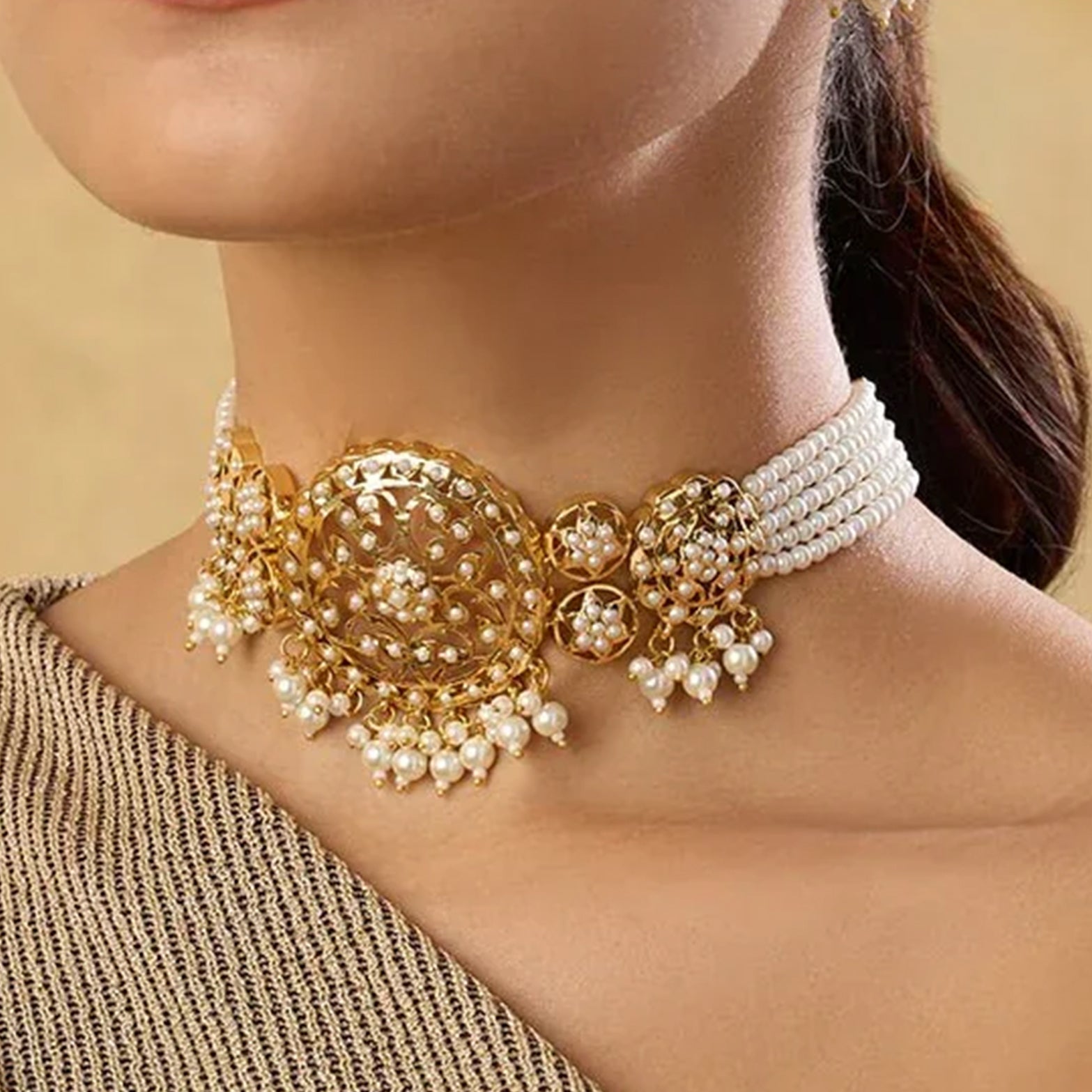 Choker Necklace