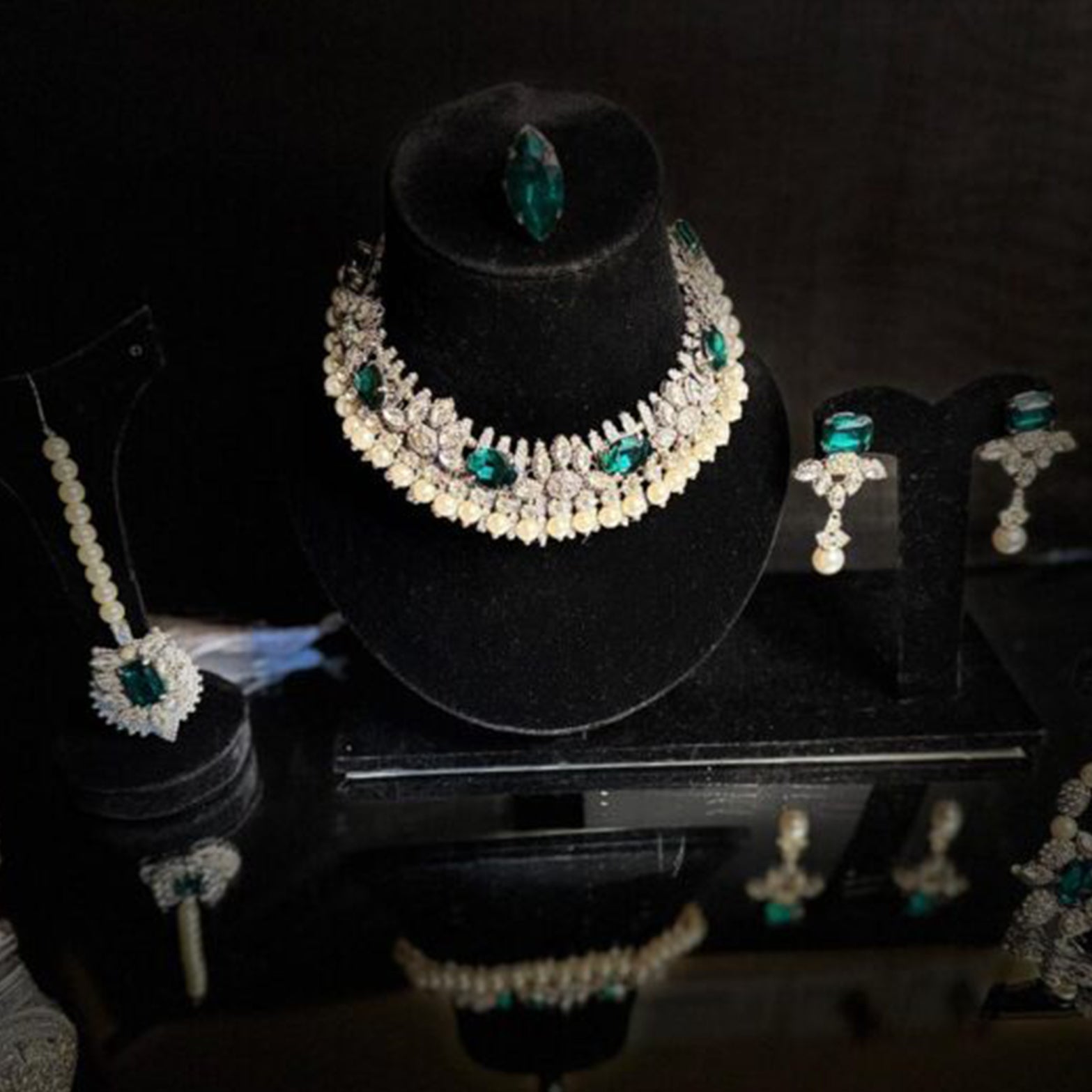 Necklace + Earring Set